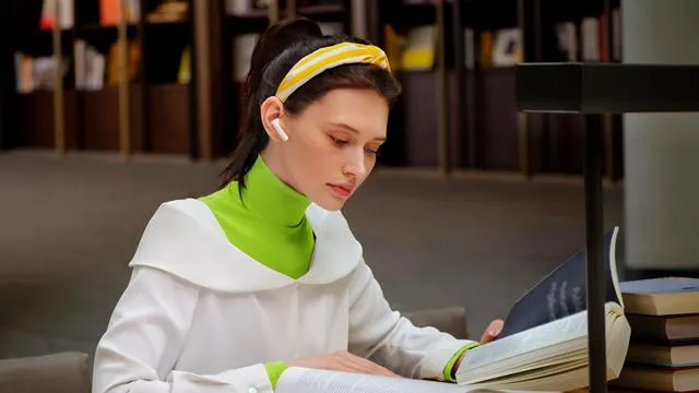 HUAWEI FreeBuds 4i HUAWEI FreeBuds 4i