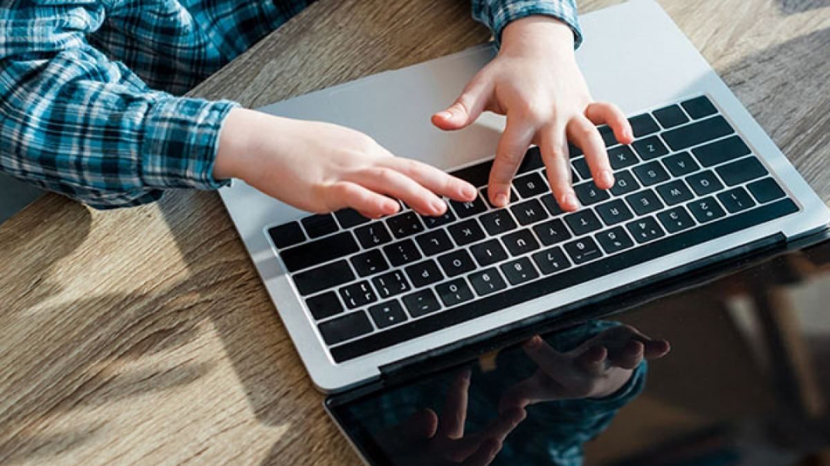 Як захистити дитину від сексуального насильства: поради Миколи Кулеби Як захистити дитину від сексуального насильства: поради Миколи Кулеби