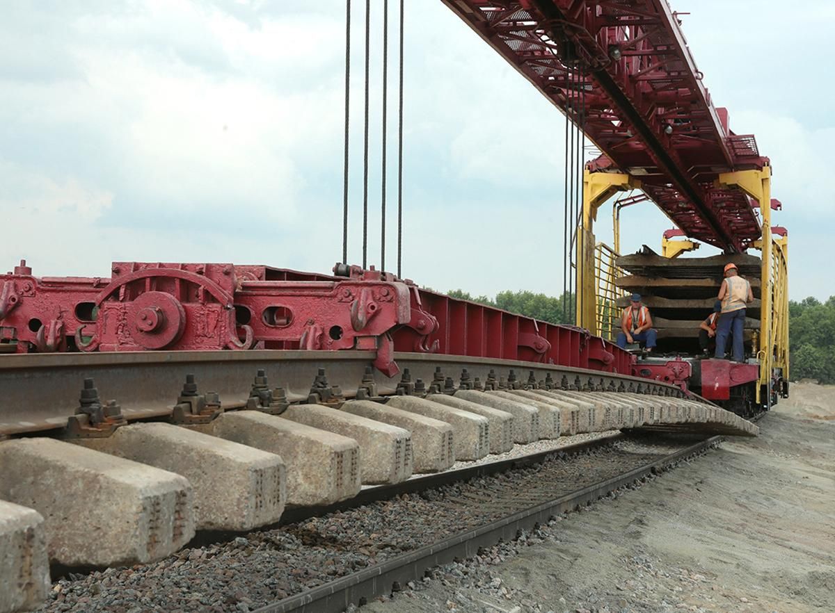 Через оборудки Укрзалізницю пограбували на 9 мільйонів гривень Через оборудки Укрзалізницю пограбували на 9 мільйонів гривень