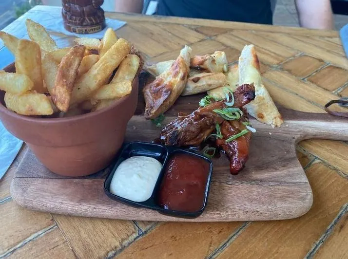 Квітник з їжі Квітник з їжі