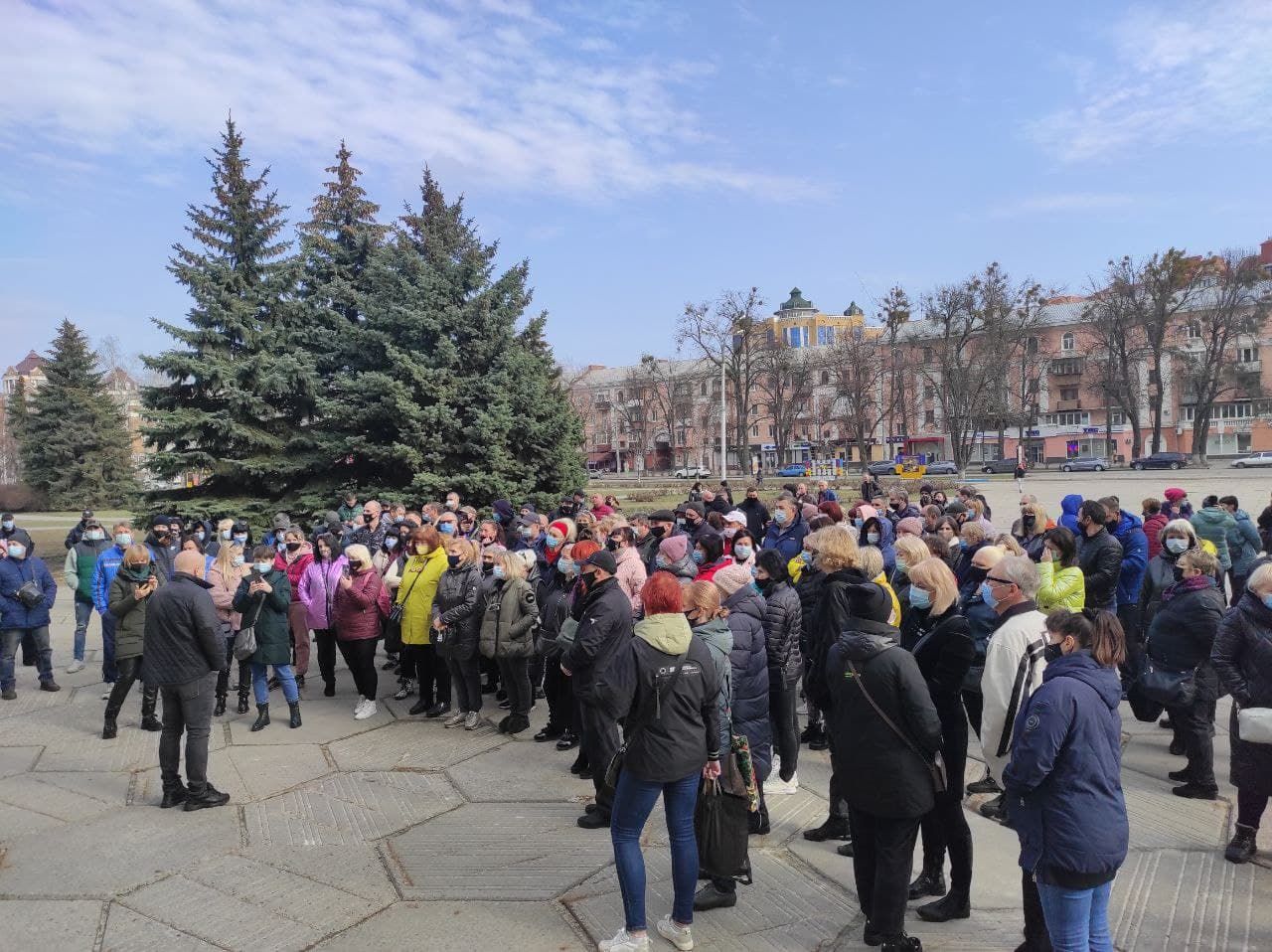 Протест підприємців проти посилення карантину в Полтаві Протест підприємців проти посилення карантину в Полтаві