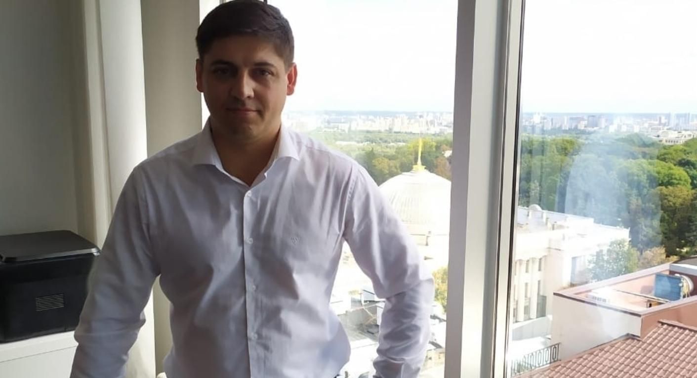 НАПК направило в суд протокол на Слугу народа Макима Березина НАПК направило в суд протокол на Слугу народа Макима Березина