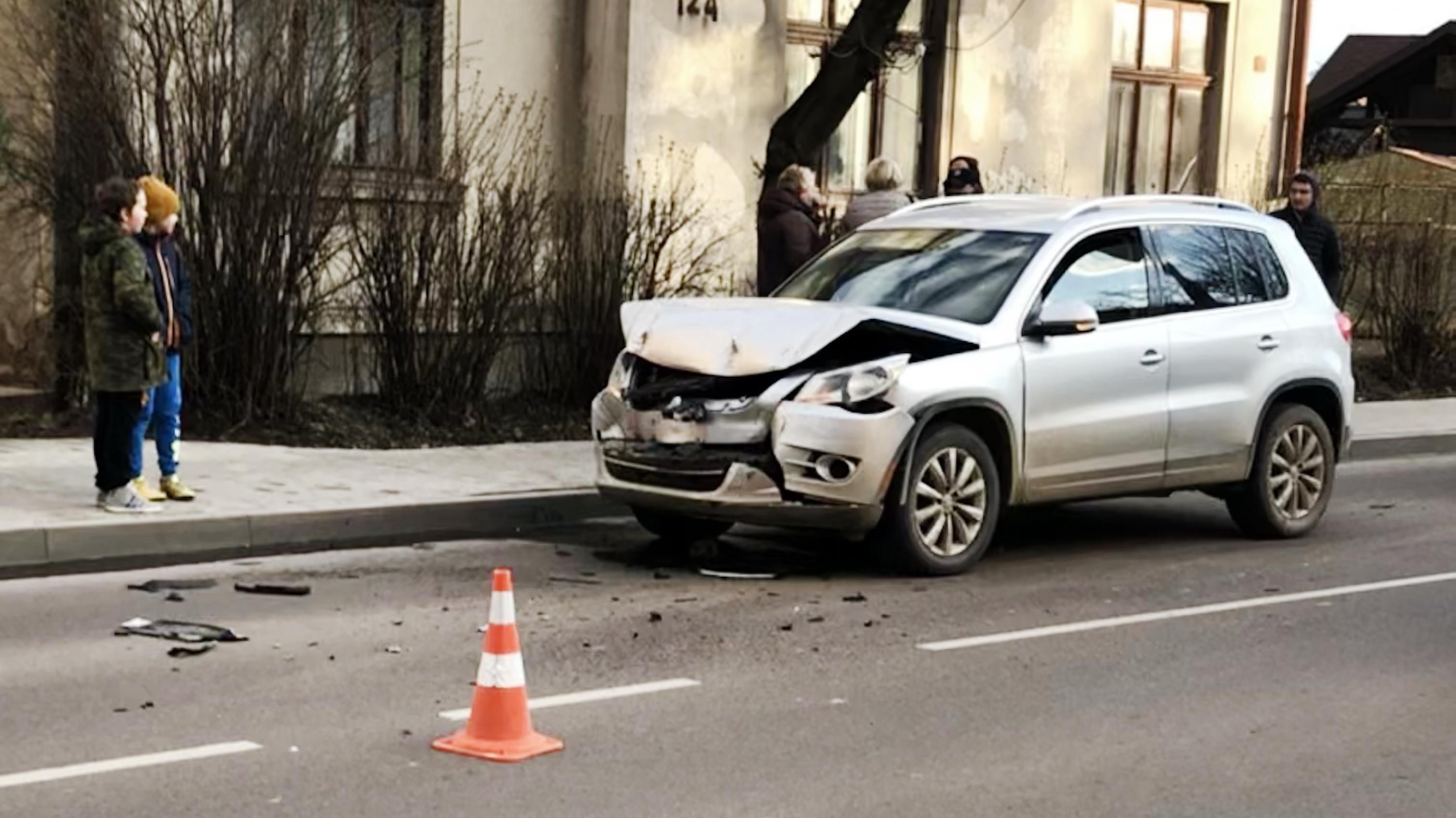 Пьяный чиновник в Ивано-Франковске устроил ДТП