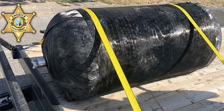 Залишки Falcon 9 впали на приватну територію у США Залишки Falcon 9 впали на приватну територію у США