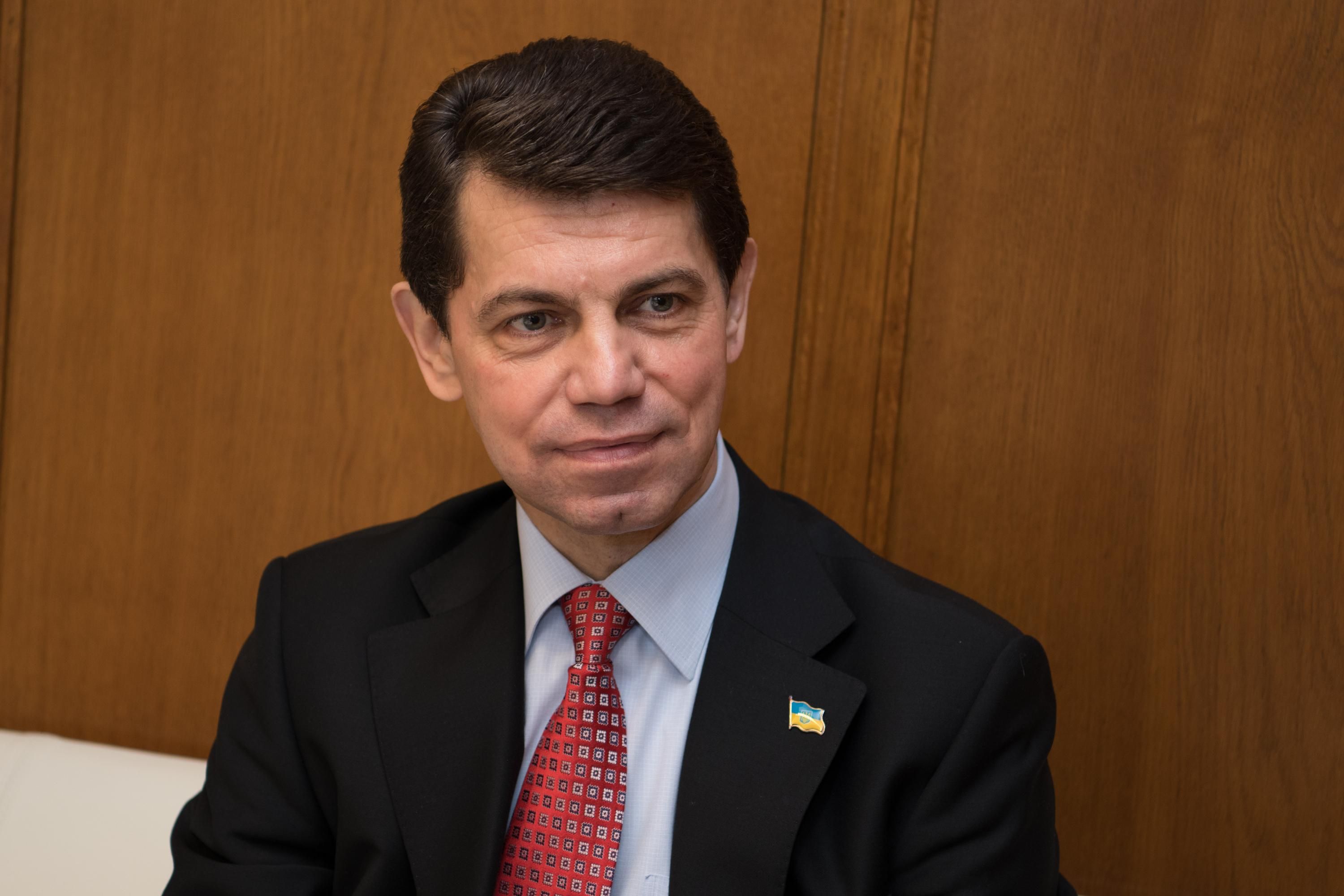 Проросійські сили дискредитують посольство України у Латвії Проросійські сили дискредитують посольство України у Латвії