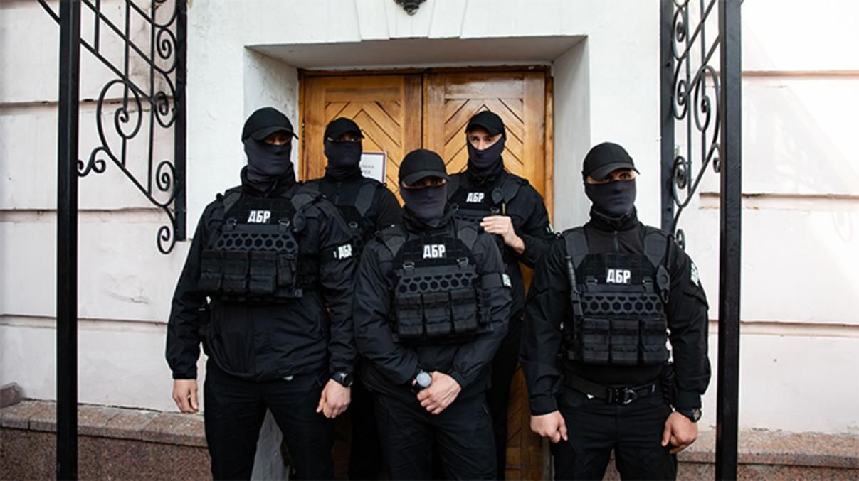 ДБР продовжило розслідування щодо підполковника податкової міліції, що співпрацював з бойовиками ДБР продовжило розслідування щодо підполковника податкової міліції, що співпрацював з бойовиками