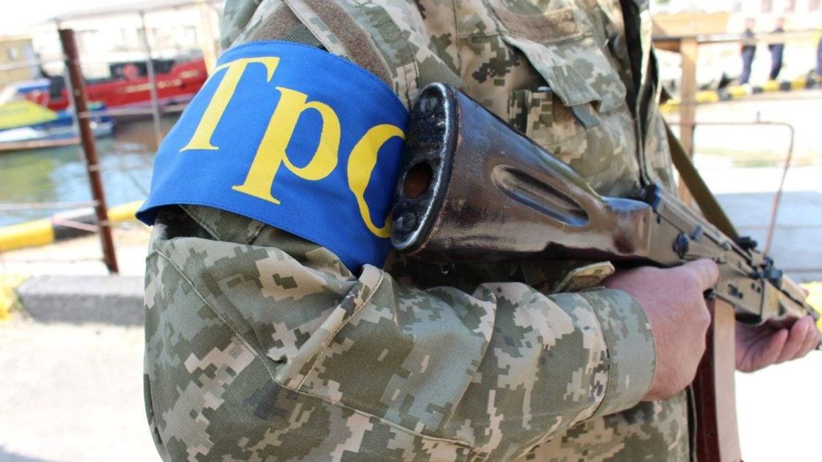 На юге Украины формируют подразделения теробороны: проводят сборы На юге Украины формируют подразделения теробороны: проводят сборы