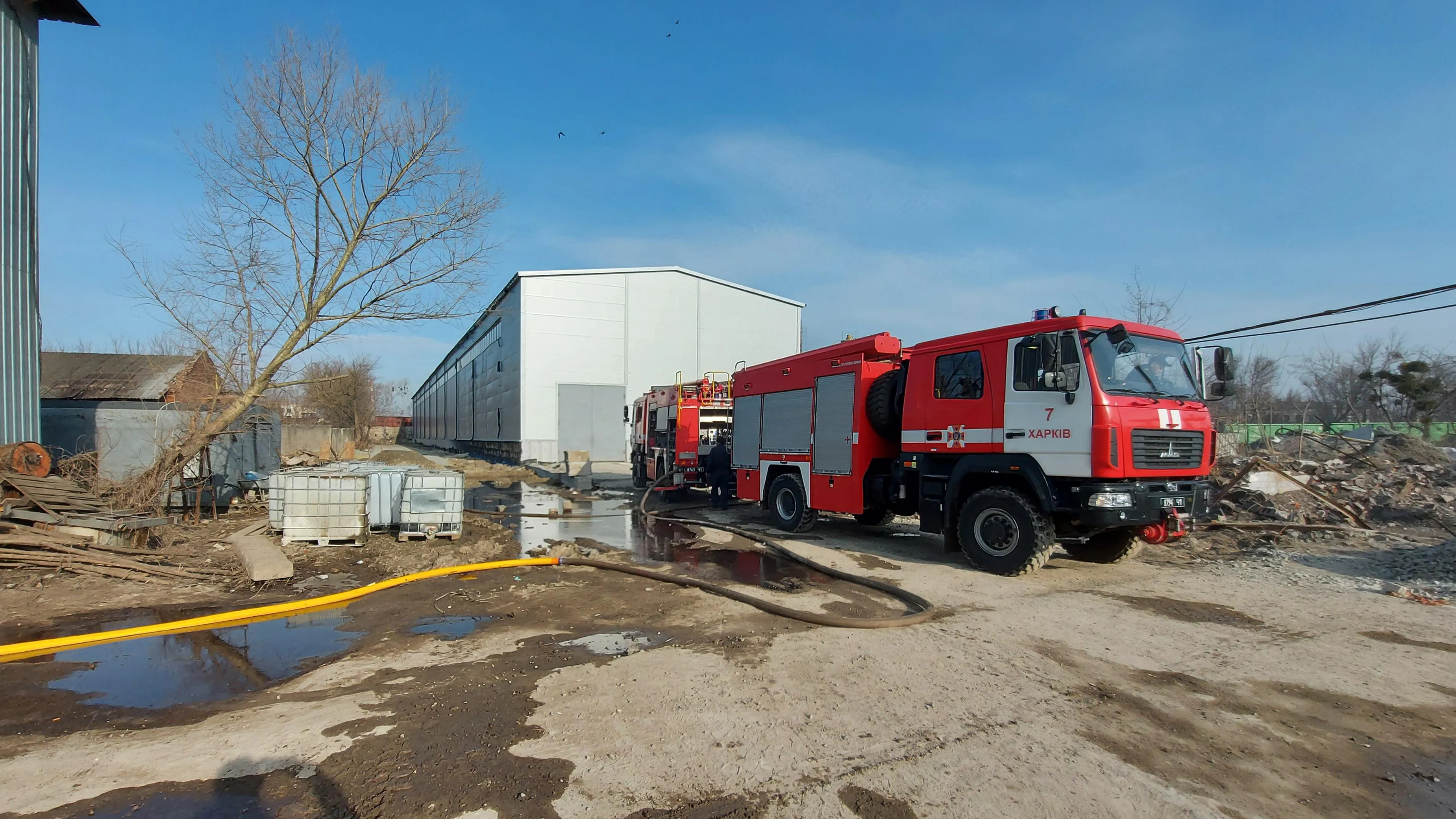 Пожежа Харків Ангар Олійний Цех ДСНС Пожежа Пожежа Харків Ангар Олійний Цех ДСНС Пожежа