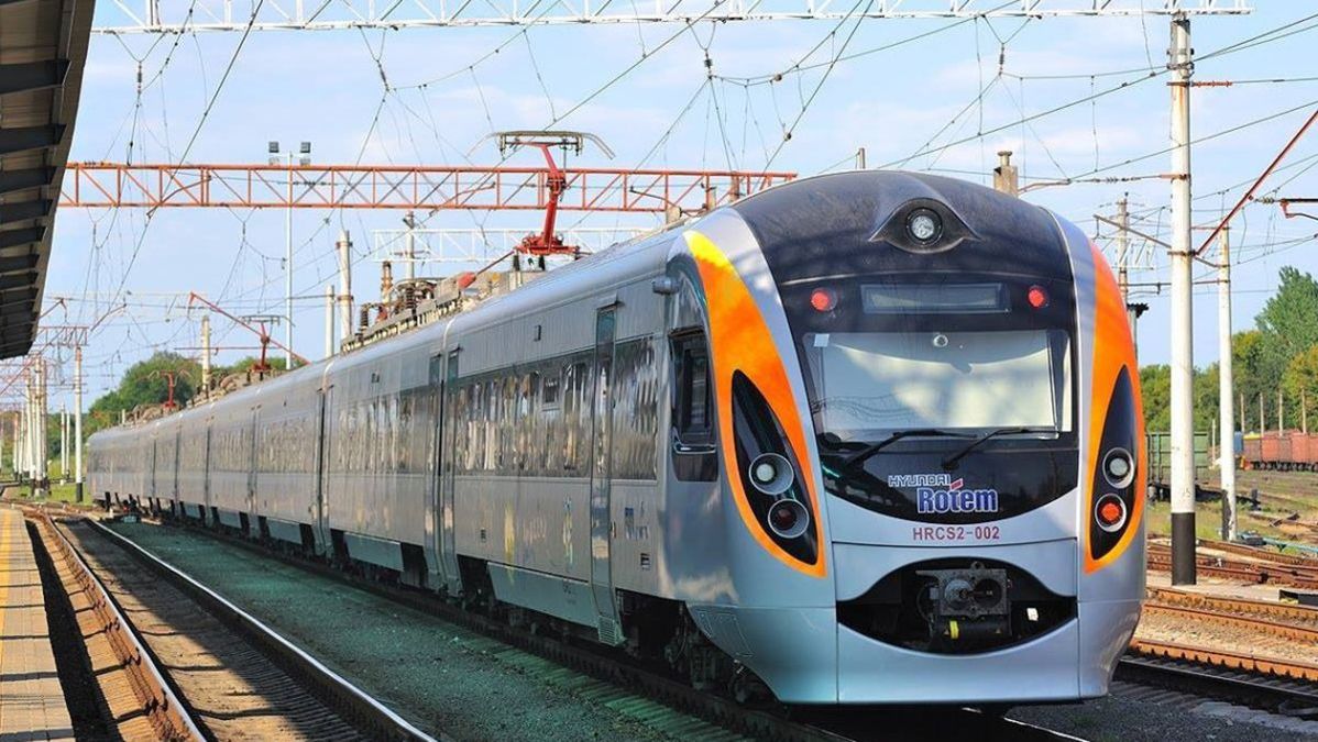 Стрілянина в потязі Костянтинівка – Київ: хто стріляв – фото Стрілянина в потязі Костянтинівка – Київ: хто стріляв – фото