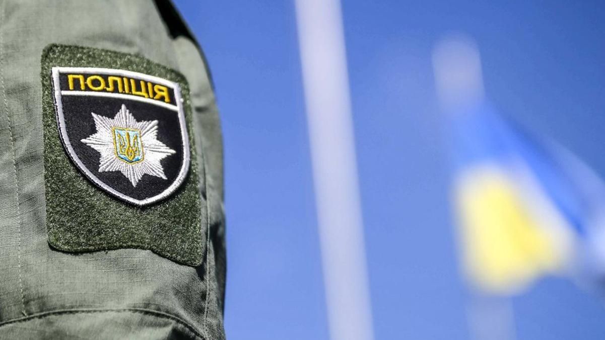 На блокпосту под Луганском умер полицейский из Киева На блокпосту под Луганском умер полицейский из Киева