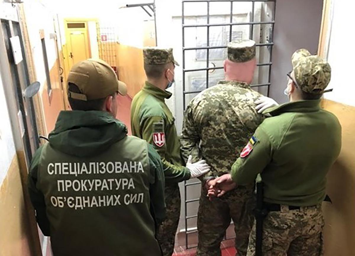 Спецслужащему объявили о подозрении из-за стрельбы в поезде