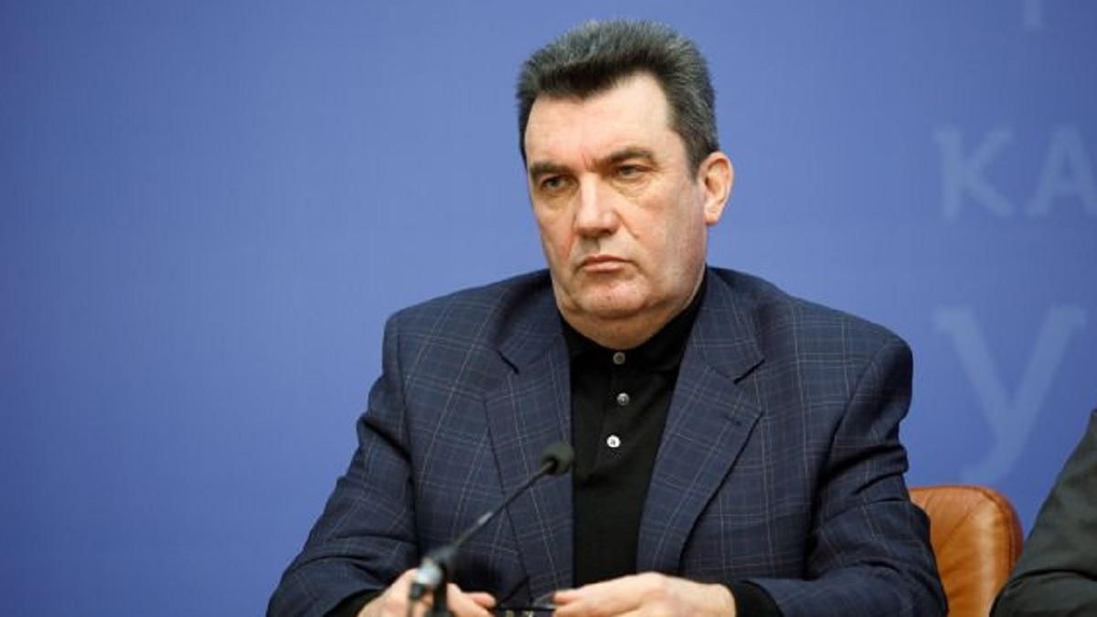 Як відбувається лихо, встаємо всі, – Данілов про відсіч Росії Як відбувається лихо, встаємо всі, – Данілов про відсіч Росії