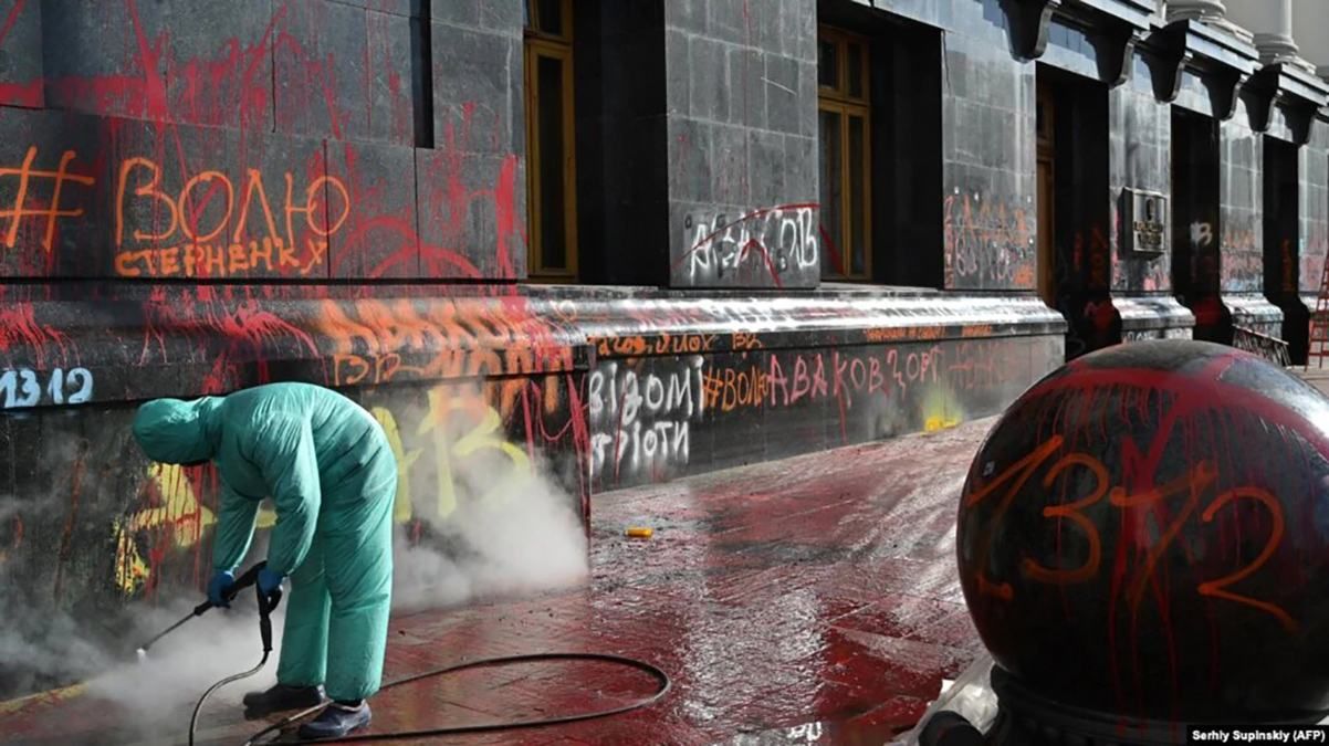 ГУД снизило стоимость ремонта Офиса Президента после протестов ГУД снизило стоимость ремонта Офиса Президента после протестов