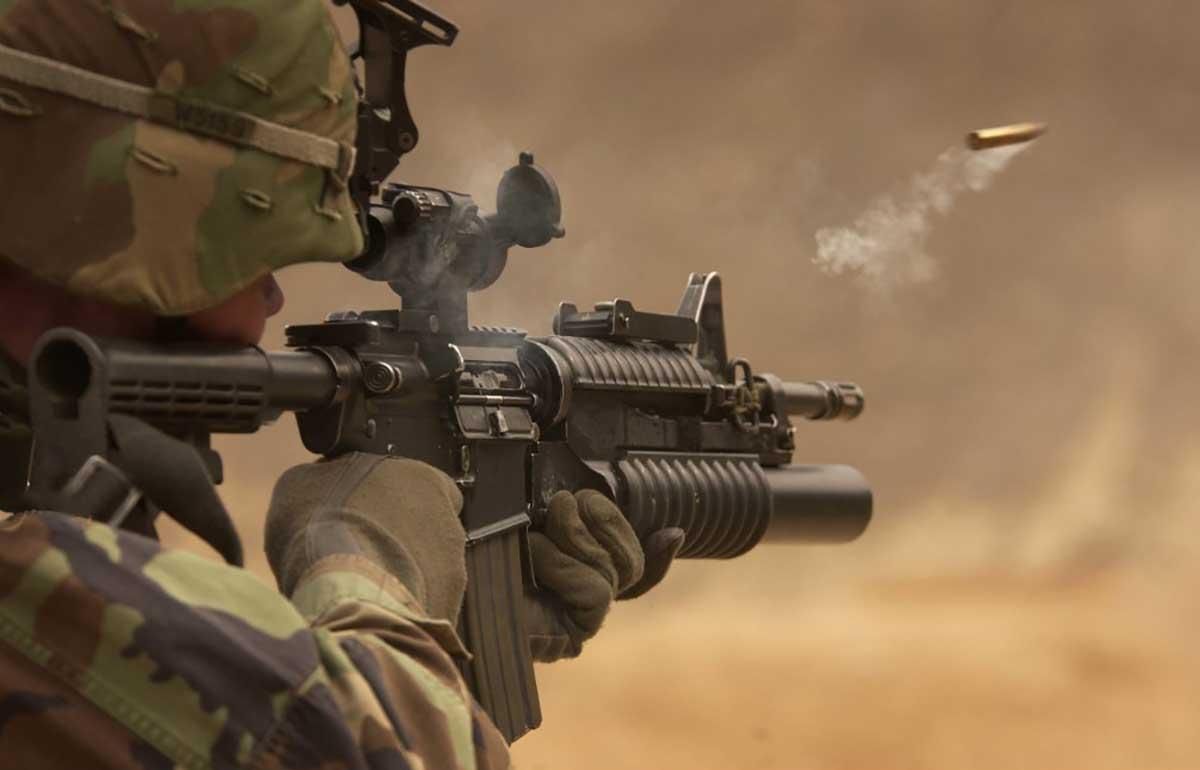 Росія не піде наступом на Україну через Крим: пояснення Макарука Росія не піде наступом на Україну через Крим: пояснення Макарука