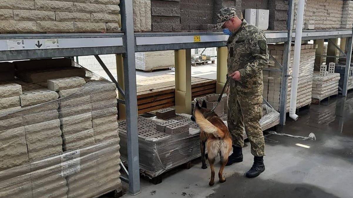 Мінування Епіцентрів і відділень Нової Пошти в Харкові 08.04.2021