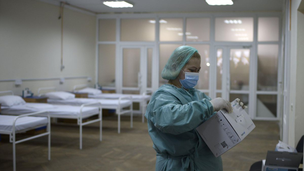 У лікарнях Харкова катастрофічно бракує доступу до кисню, – волонтерка