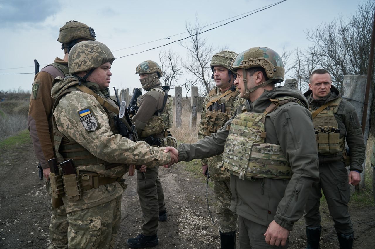 Тут вирішується доля країни,– Зеленський про поїздку на Донбас 