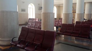 Чоловік пригрозив підірвати головний залізничний вокзал Дніпра: його вже затримали