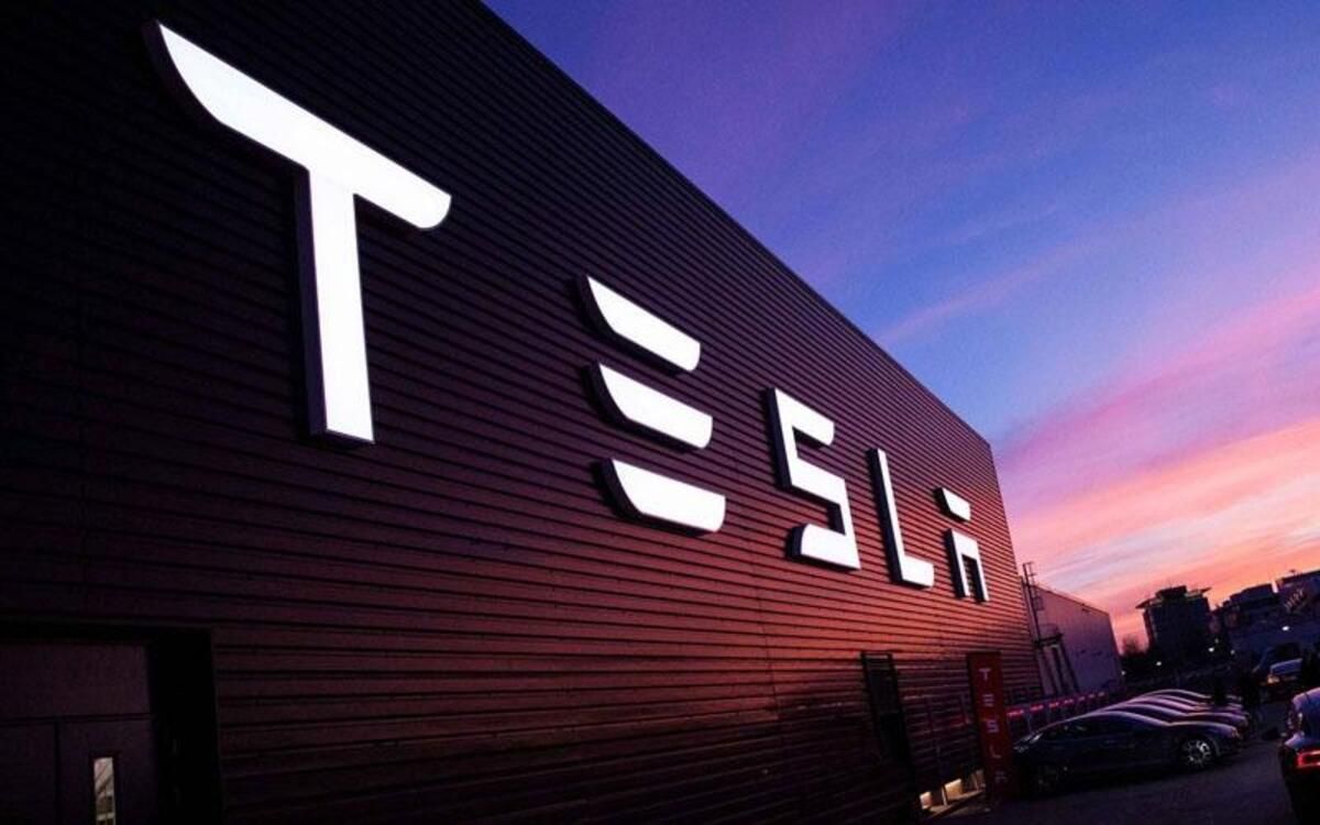 Директор Tesla придбав будинок за майже 4 млн доларів: фото Директор Tesla придбав будинок за майже 4 млн доларів: фото