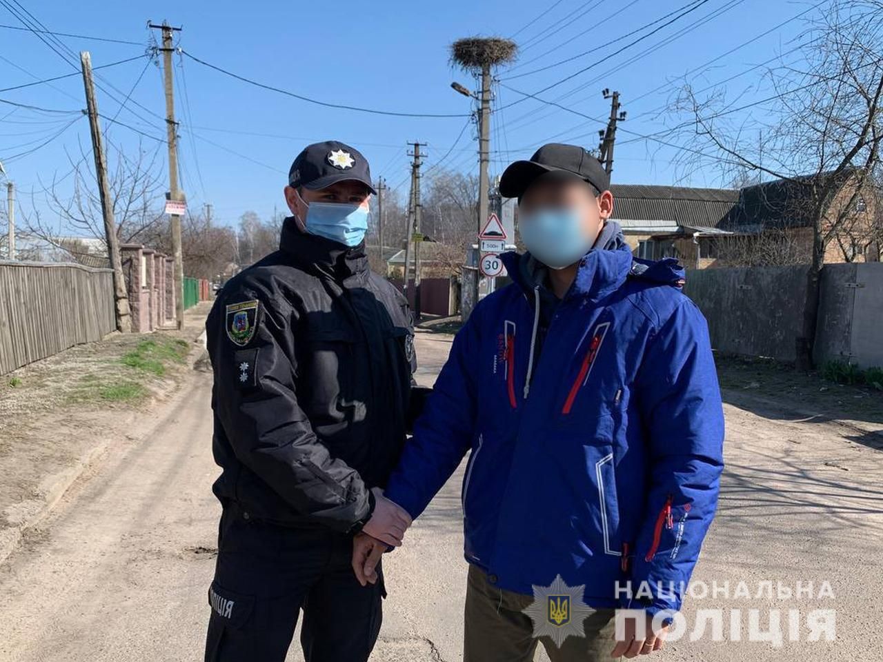 На Київщині чоловік застрелив лелеку – фото, відео 