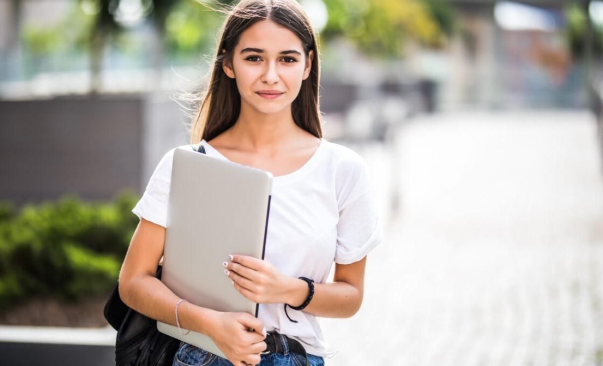 Як абітурієнтам з окупованих територій вступити до вишу: інструкція Як абітурієнтам з окупованих територій вступити до вишу: інструкція