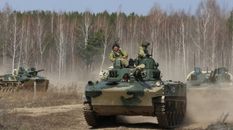 США уважно стежать за пересуванням російських військ біля України – Голос Америки США уважно стежать за пересуванням російських військ біля України – Голос Америки