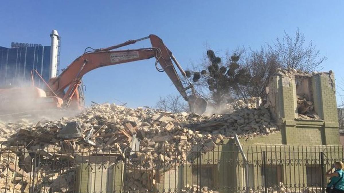 Як забудовник пояснив знищення будинку Уткіна у Києві Як забудовник пояснив знищення будинку Уткіна у Києві
