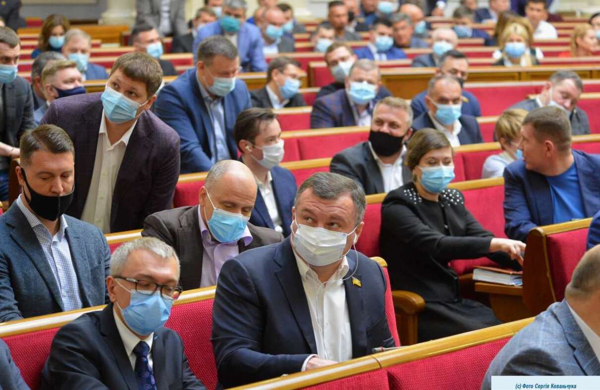 Рада соберется на внеочередное заседание 15 апреля Рада соберется на внеочередное заседание 15 апреля