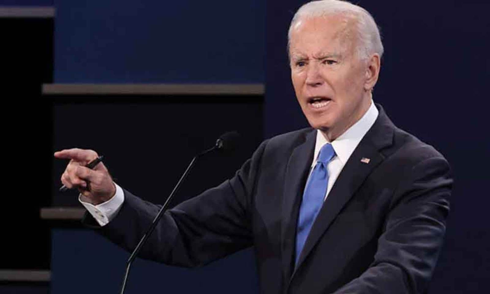 Байден призвал Россию снизить напряженность в отношениях с Киевом Байден призвал Россию снизить напряженность в отношениях с Киевом