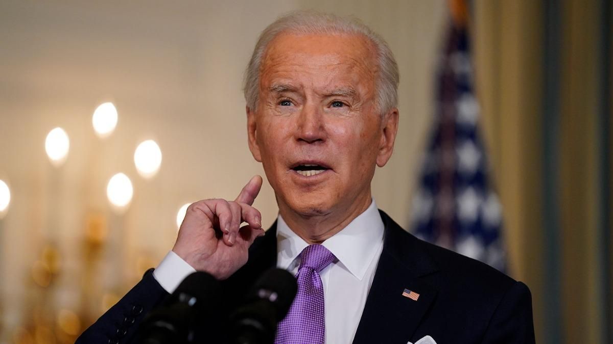 В Белом доме объяснили, почему Байден говорил с Путиным В Белом доме объяснили, почему Байден говорил с Путиным