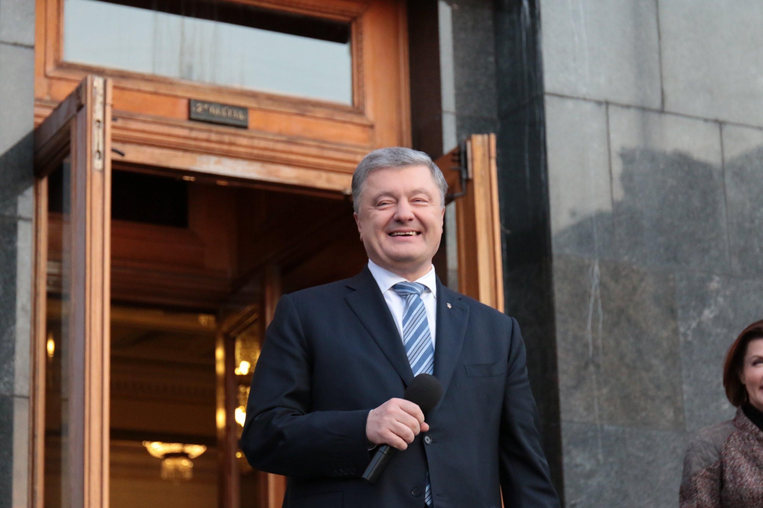 Петр Порошенко - олигарх и политик Петр Порошенко - олигарх и политик