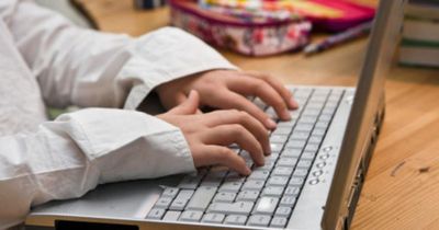 Дав доступ стороннім людям: у Харкові учень зірвав дистанційне навчання