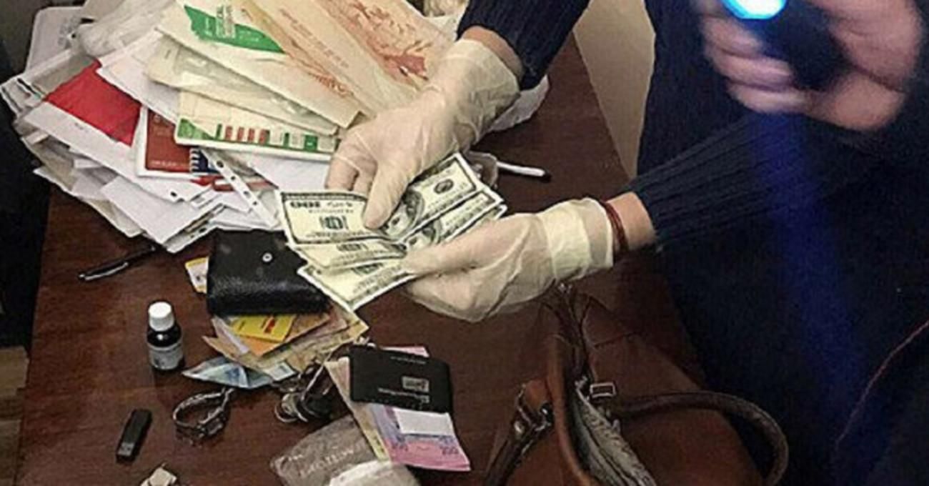 Требовала у клиента взятку для судьи: львовскому адвокату дали 4 года тюрьмы Требовала у клиента взятку для судьи: львовскому адвокату дали 4 года тюрьмы