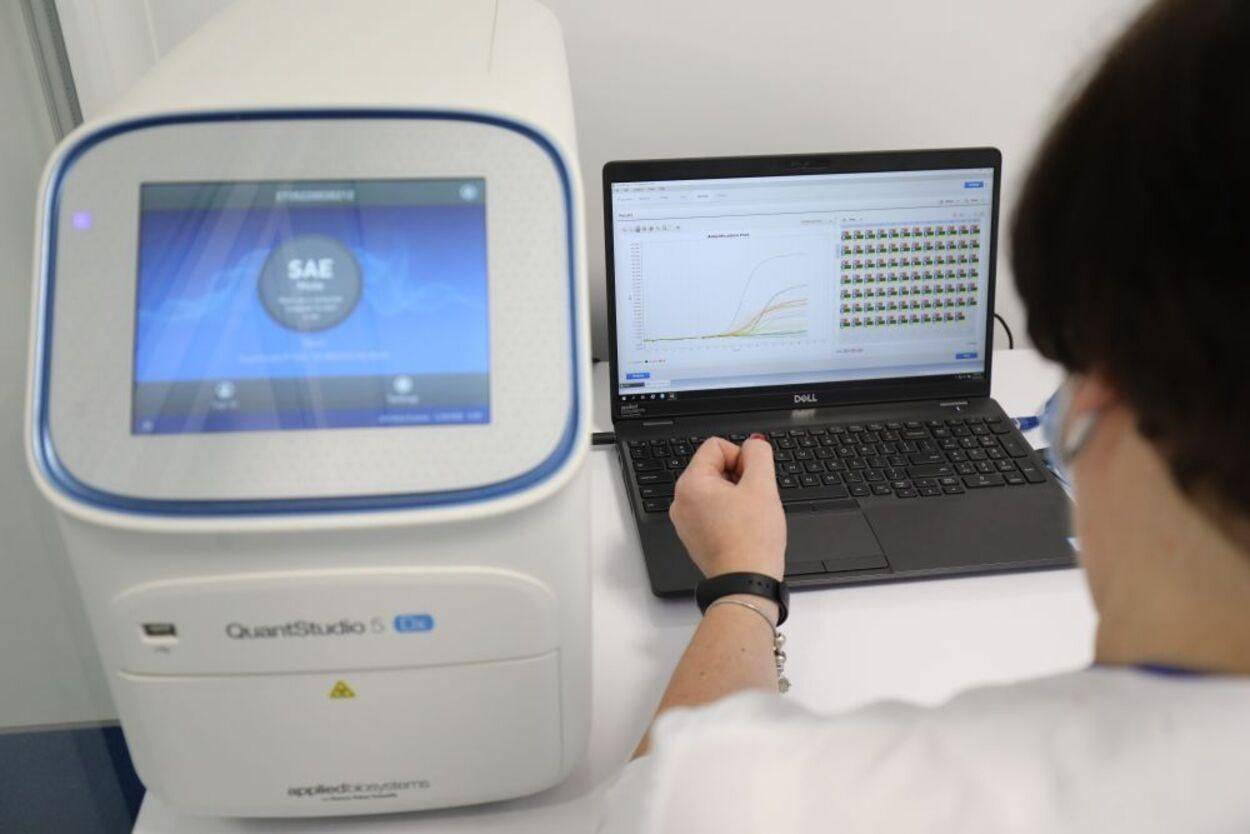 Коронавирус на Львовщине: опять более 1300 новых больных за сутки Коронавирус на Львовщине: опять более 1300 новых больных за сутки