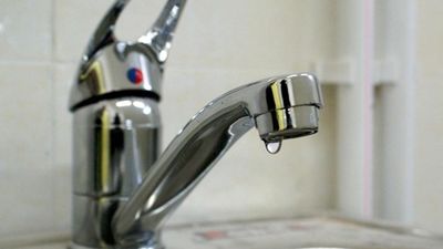 Через карантин: у Києві почнуть відключати гарячу воду на місяць пізніше