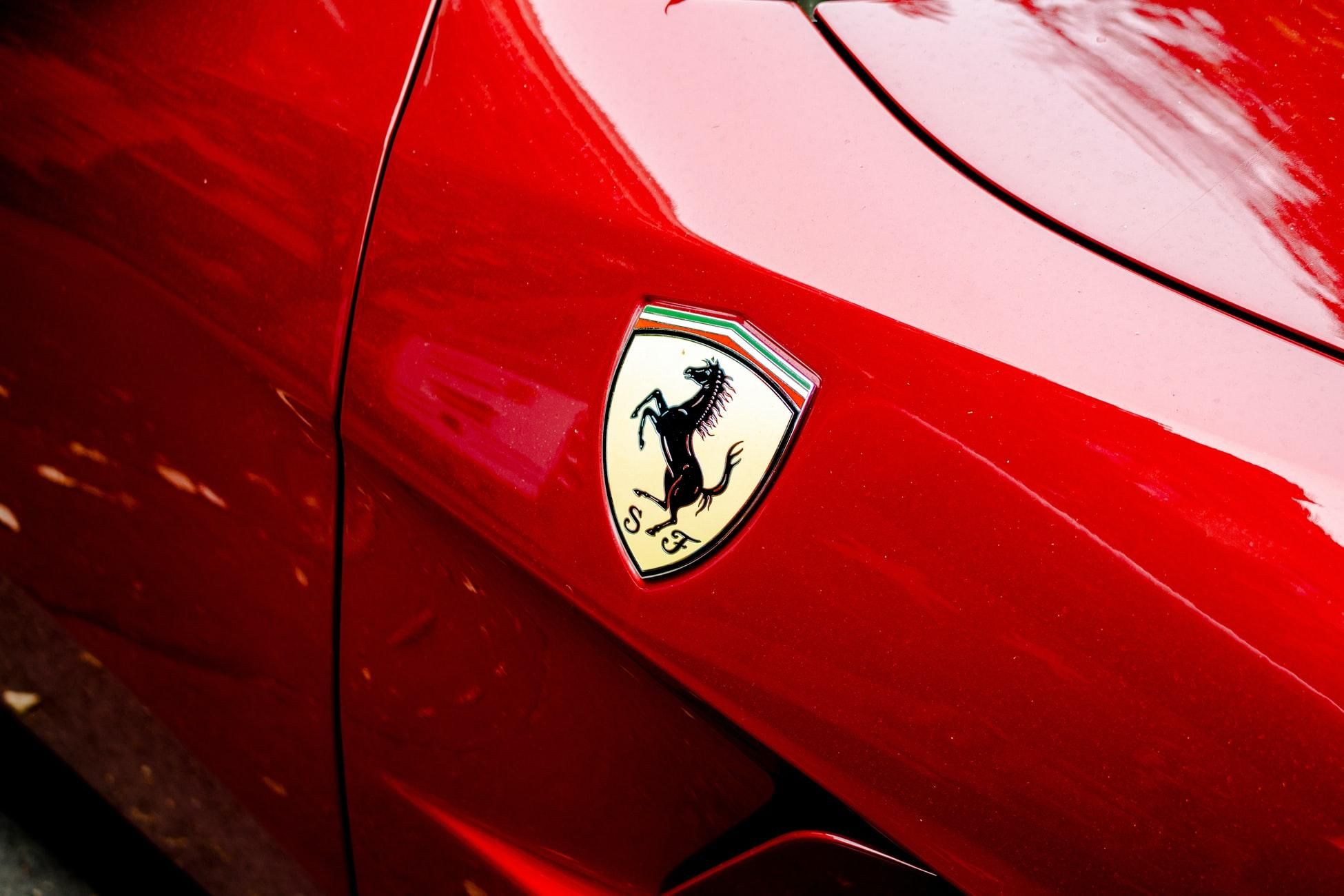 Ferrari представит свой первый электромобиль в 2025 году