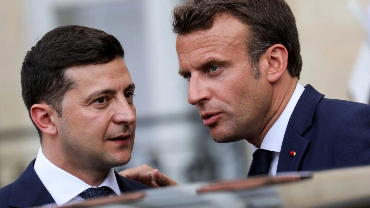 Зустріч Зеленського з Макроном: підключилася Меркель, Путін – ні Зустріч Зеленського з Макроном: підключилася Меркель, Путін – ні