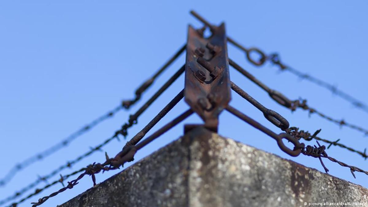 Суд в Парижі заочно засудив білоруса за вбивство 9 миротворців Суд в Парижі заочно засудив білоруса за вбивство 9 миротворців