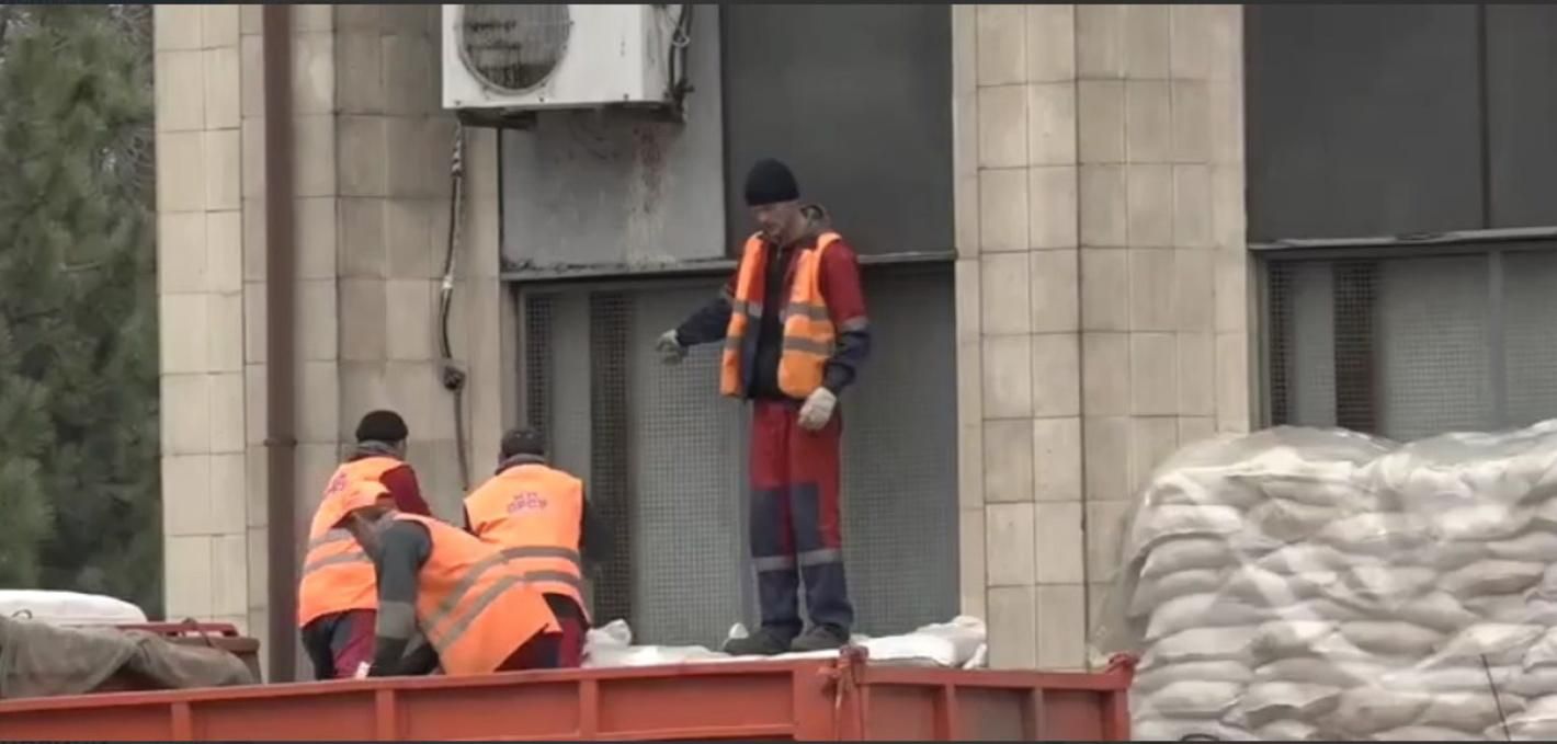 Окупанти переконують населення Донбасу у ймовірному нападі ЗСУ Окупанти переконують населення Донбасу у ймовірному нападі ЗСУ