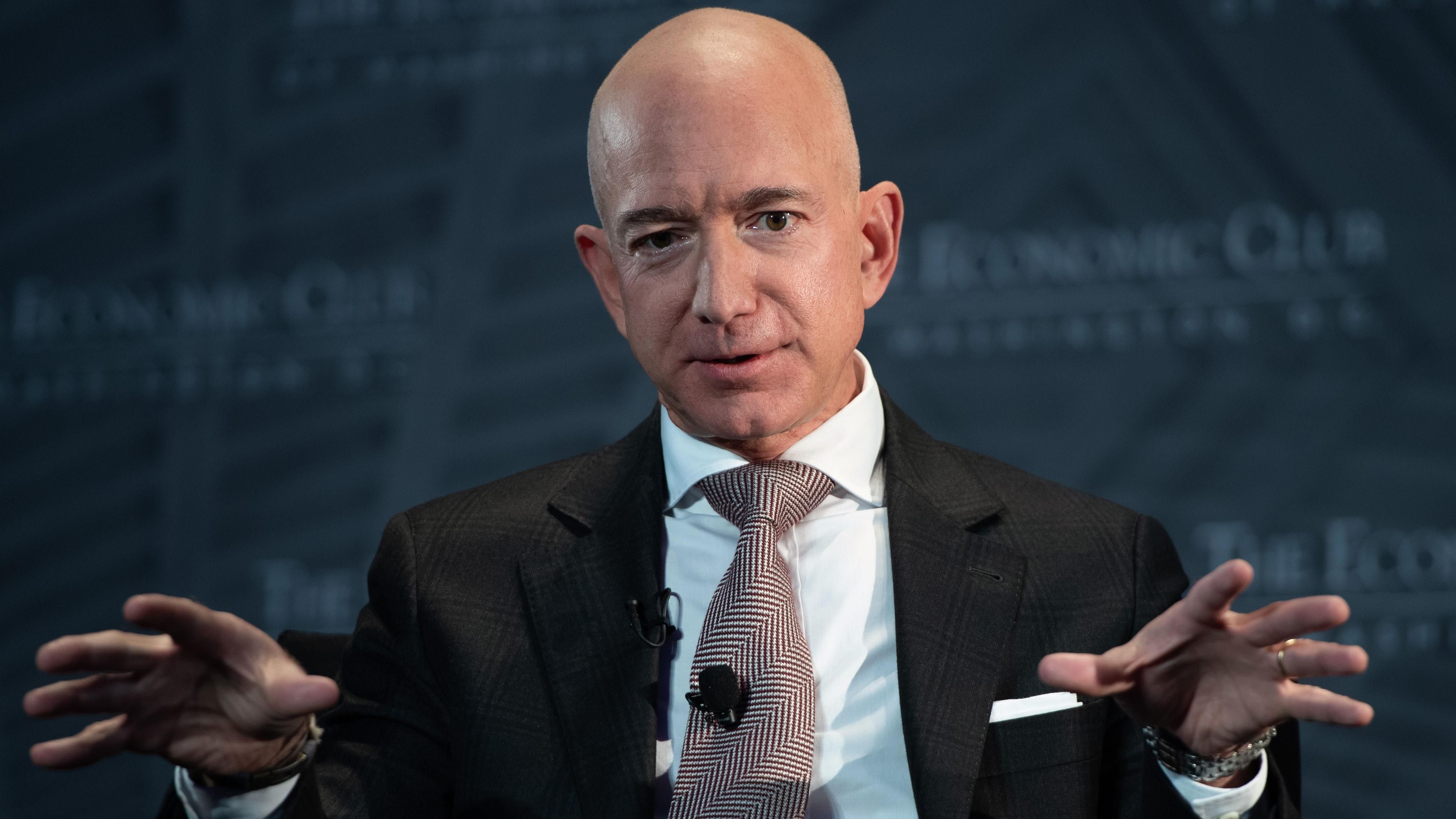 Джефф Безос написав останнього листа Джефф Безос написав останнього листа