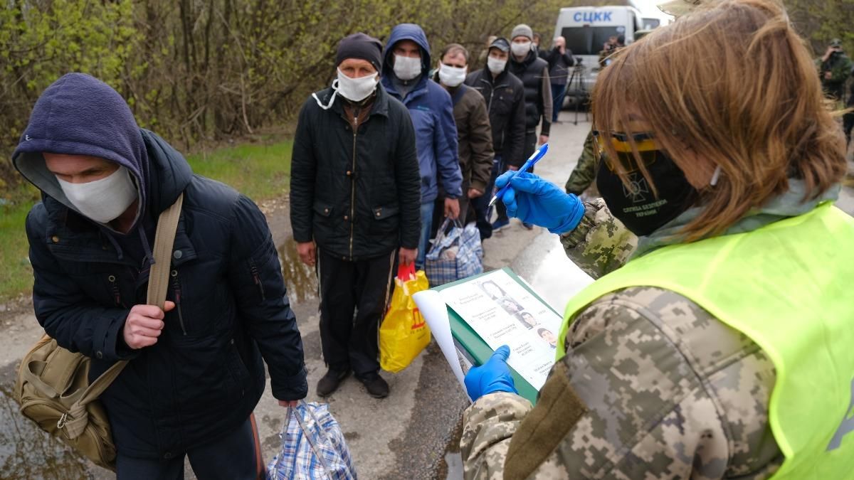 Обмін полоненими: у Зеленського вважають, що Великдень може допомогти