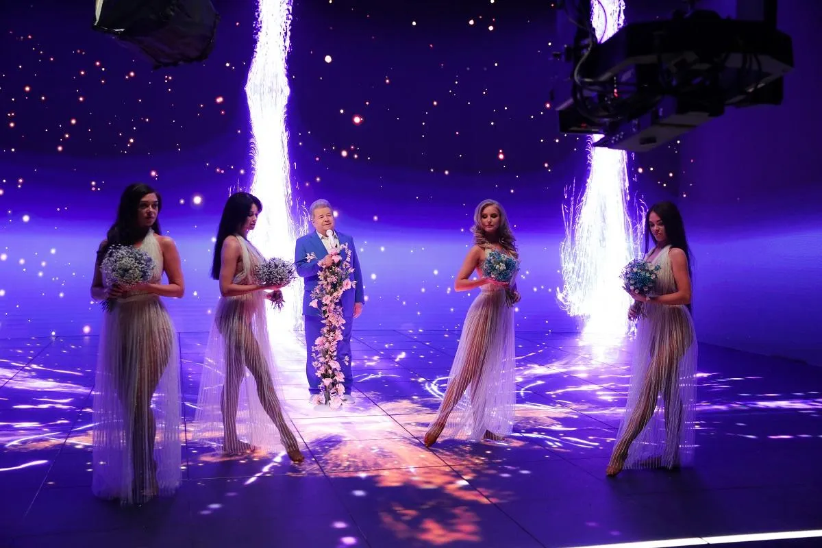 Поплавський презентував концертний кліпу на нову пісню Поплавський презентував концертний кліпу на нову пісню