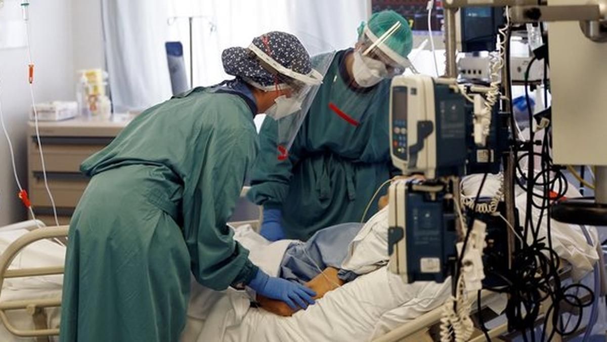 У Києві за добу померли 40 хворих на COVID-19 У Києві за добу померли 40 хворих на COVID-19