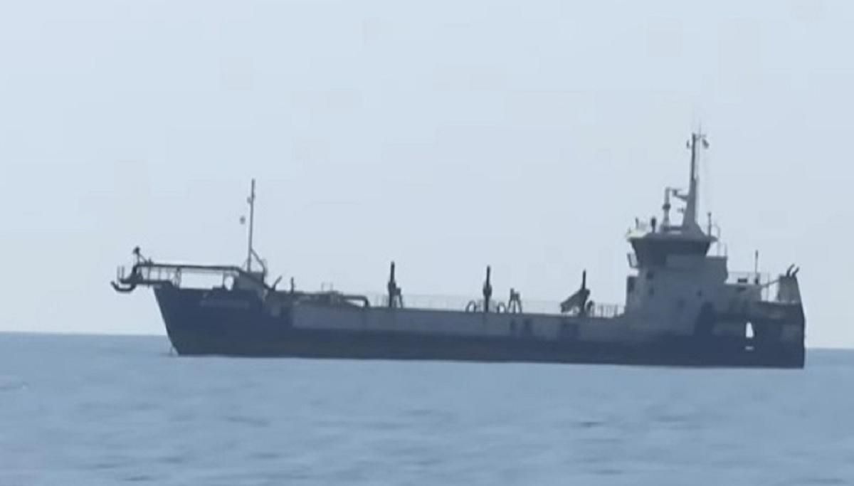 Российские пограничники задержали 2 украинских рыбаков под Очаковом Российские пограничники задержали 2 украинских рыбаков под Очаковом