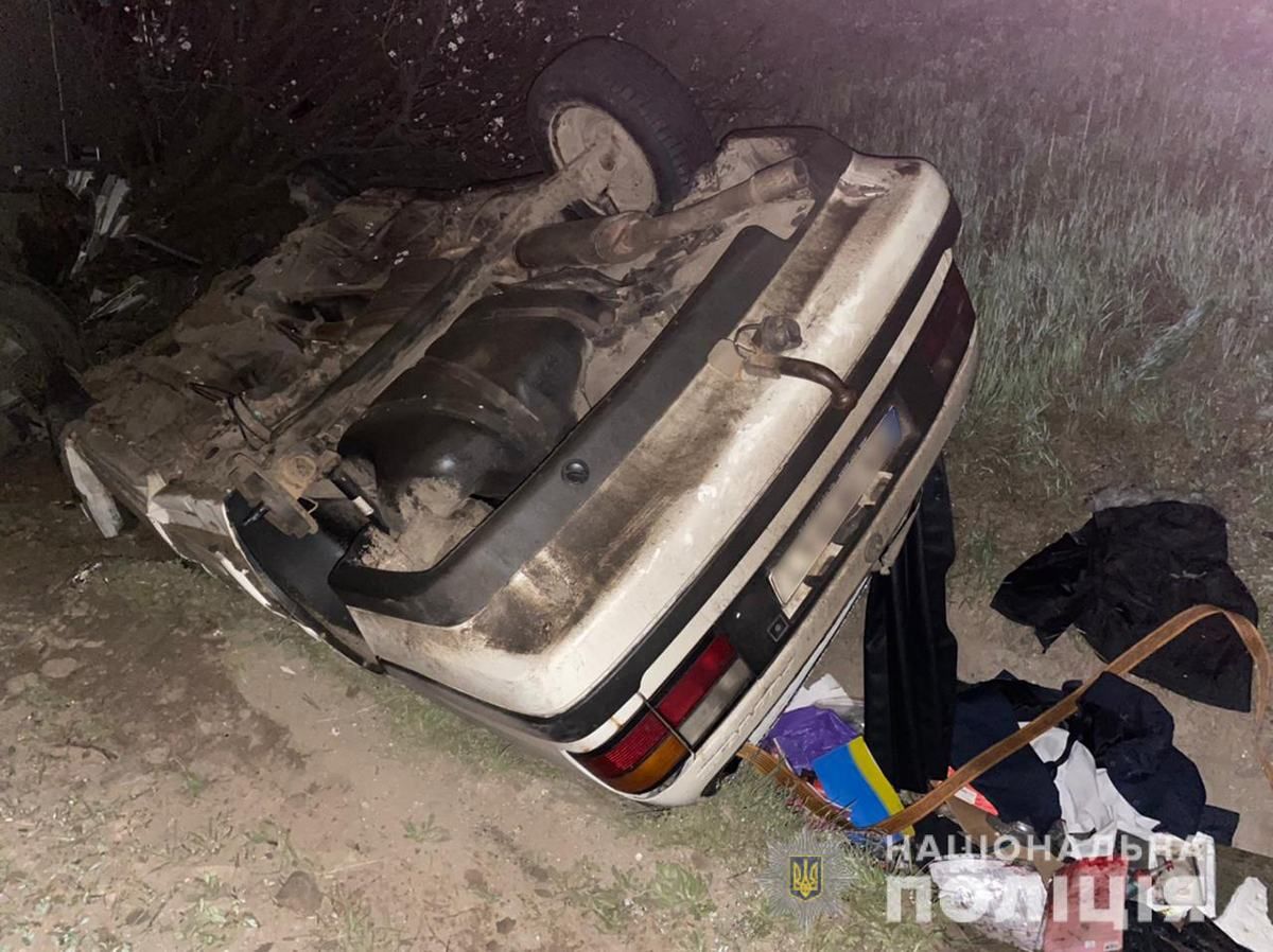 ДТП вантажівки та легковика на Одещині: водій авто загинув – фото 