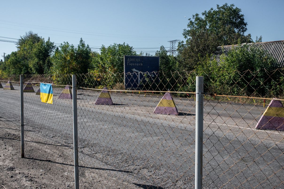 Бойовиків зафіксували у Золотому