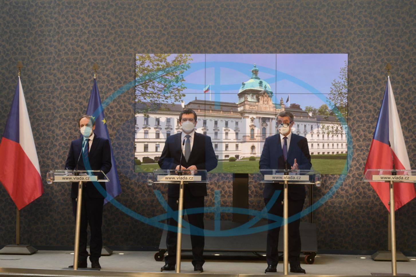 Чехія виконує ультиматум: російські дипломати повинні покинути Прагу