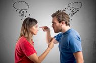 Сперечатися, а не замовчувати: як обговорення проблем може покращити стосунки в парі 