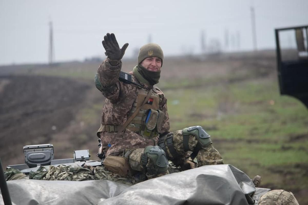 Я вірю у свою армію: в соцмережах запустили патріотичний флешмоб Я вірю у свою армію: в соцмережах запустили патріотичний флешмоб