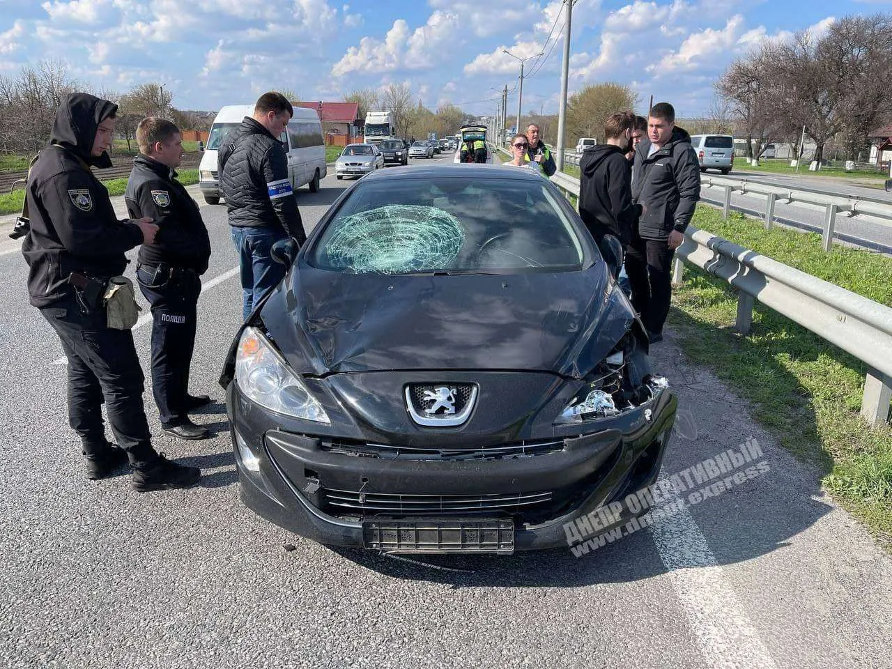 Траса Дніпро Запоріжжя  ДТП збив дітей Pugeot аварія поліція 